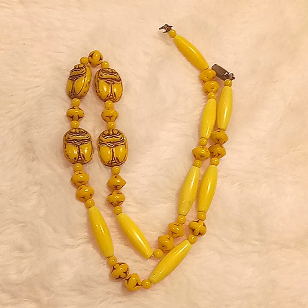 Art deco scarab art glass neiger necklace